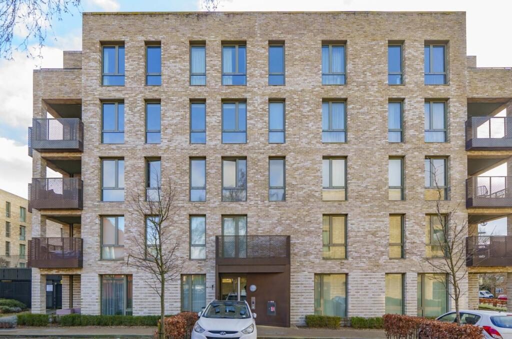 Property main image