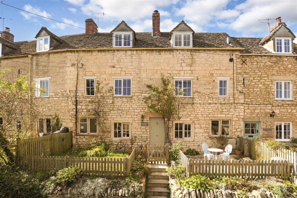 Terraced House