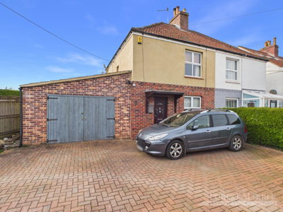 Property on The Butts, BA11 4AG