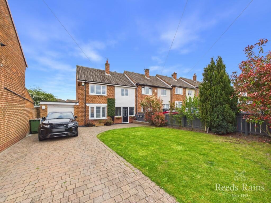 Terraced House