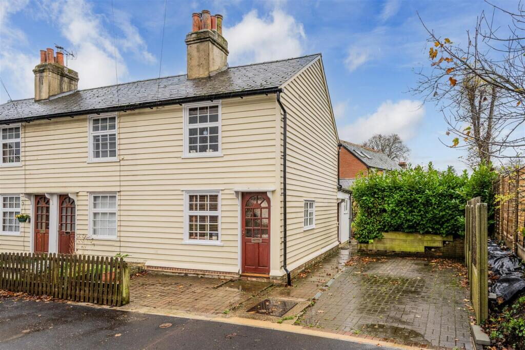 Terraced House