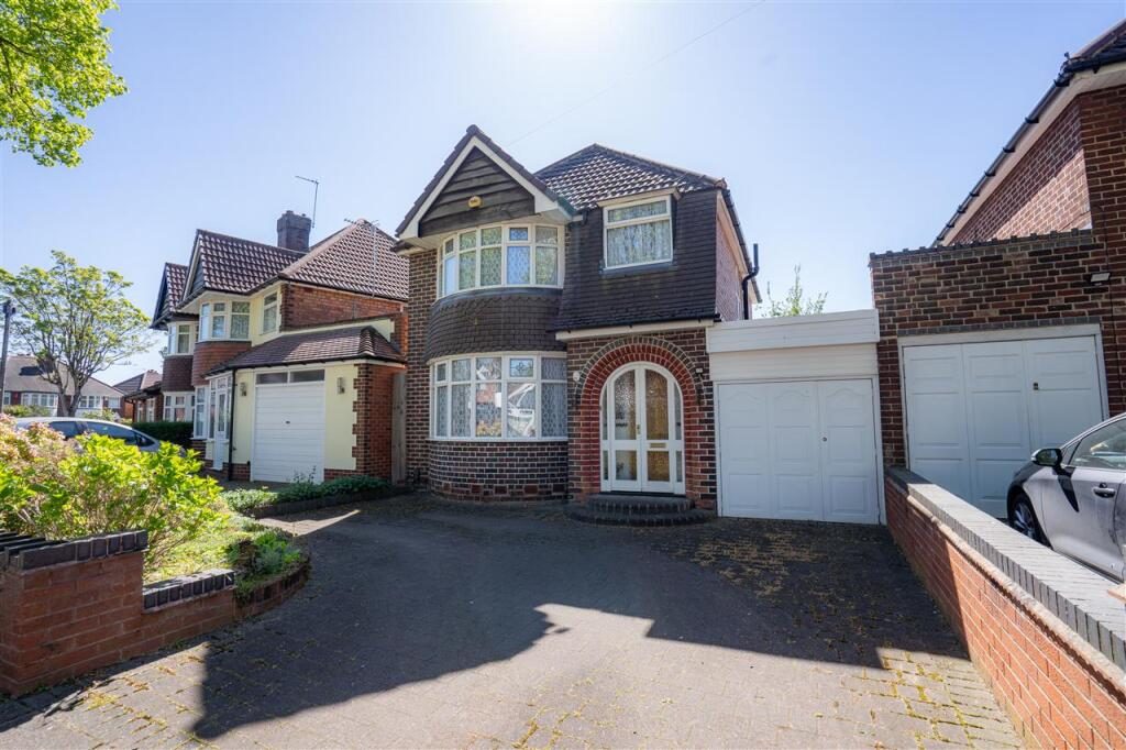 Property main image