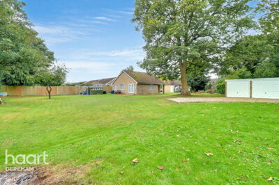 Property on Woodlands, IP25 7AL