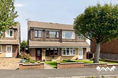 Property on Dawlish Close, BB2 4NS