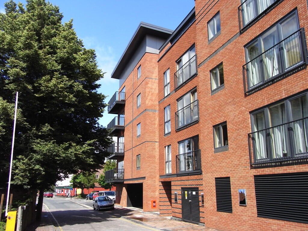 Property main image