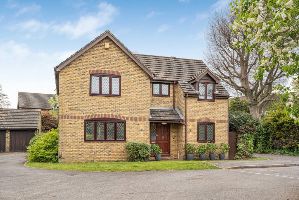 Property main image