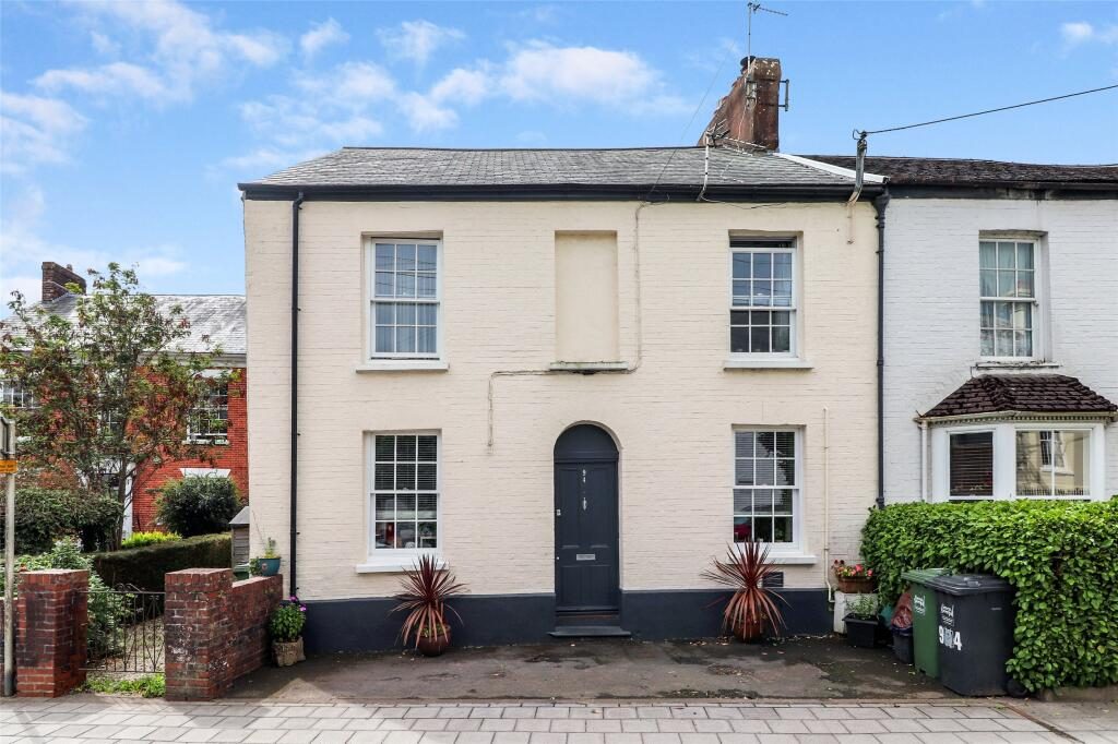 Property main image