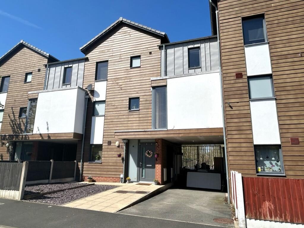 Terraced House