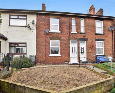 Property on Maelor View, LL11 5DN