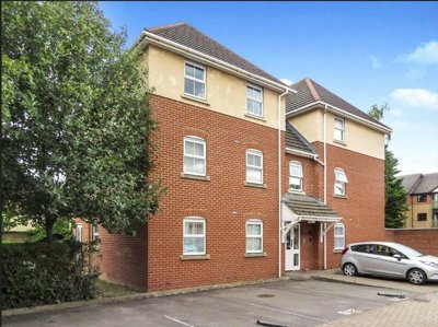 Property on London Street, RG1 4PH