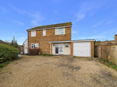 Property on Pannels Close, CO10 7RR