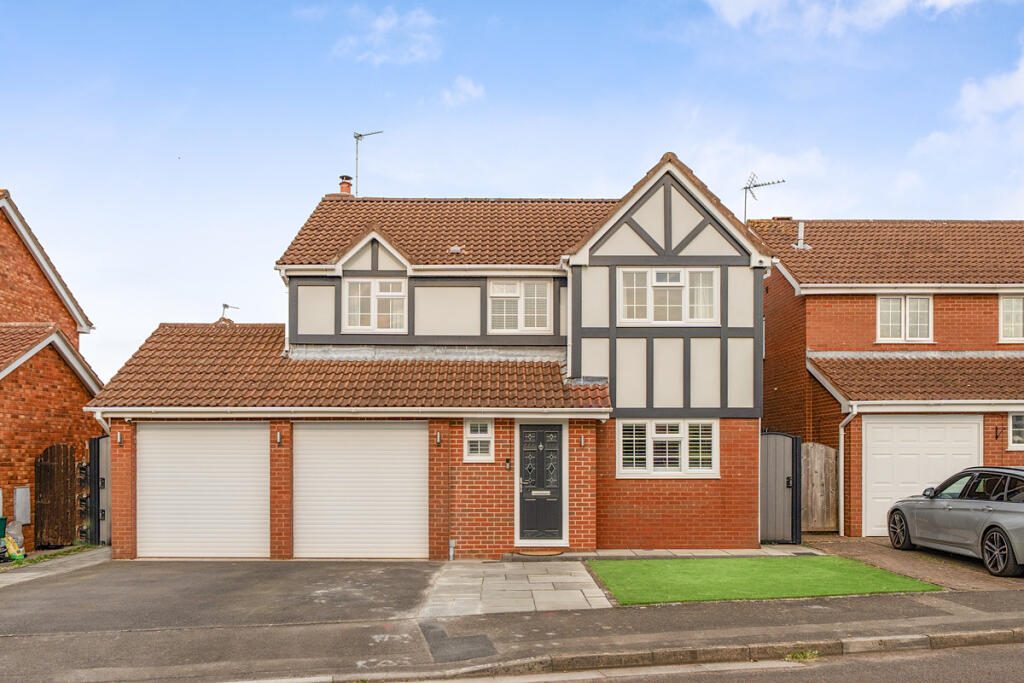 Property main image