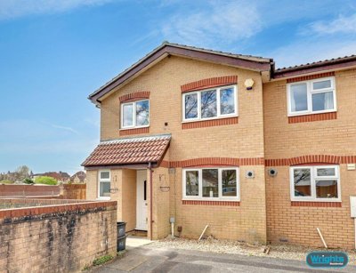 Property on Bramley Lane, BA14 7AG