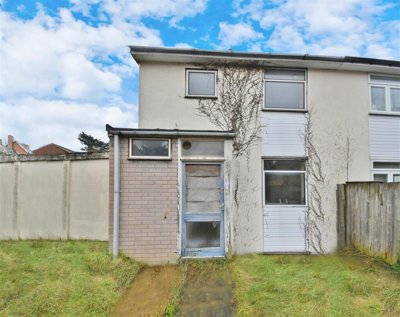 Property on Lower Leam Street, CV31 1DJ