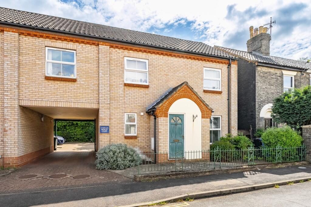 Property main image