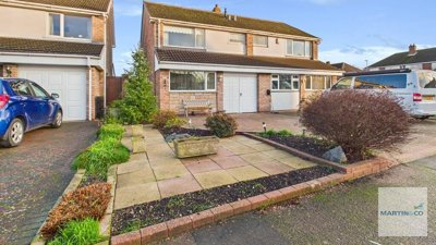 Property on Reindeer Road, B78 3SR