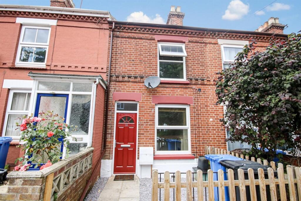 Property main image