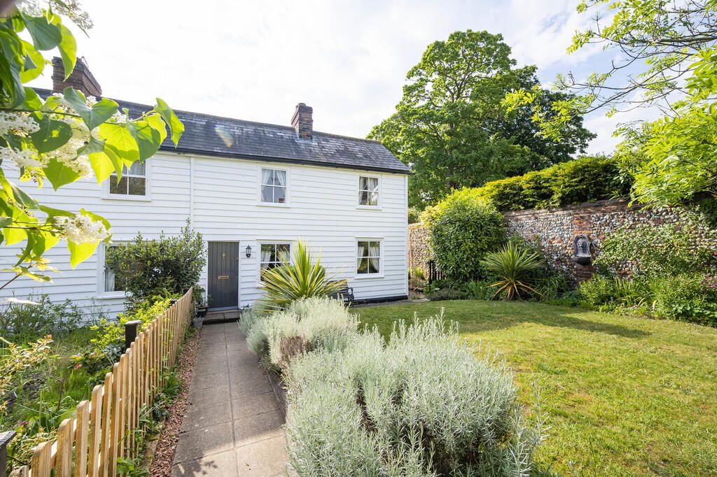 Terraced House