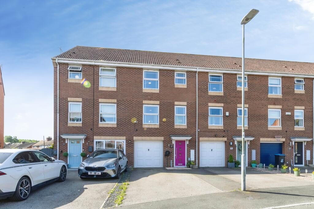 Terraced House