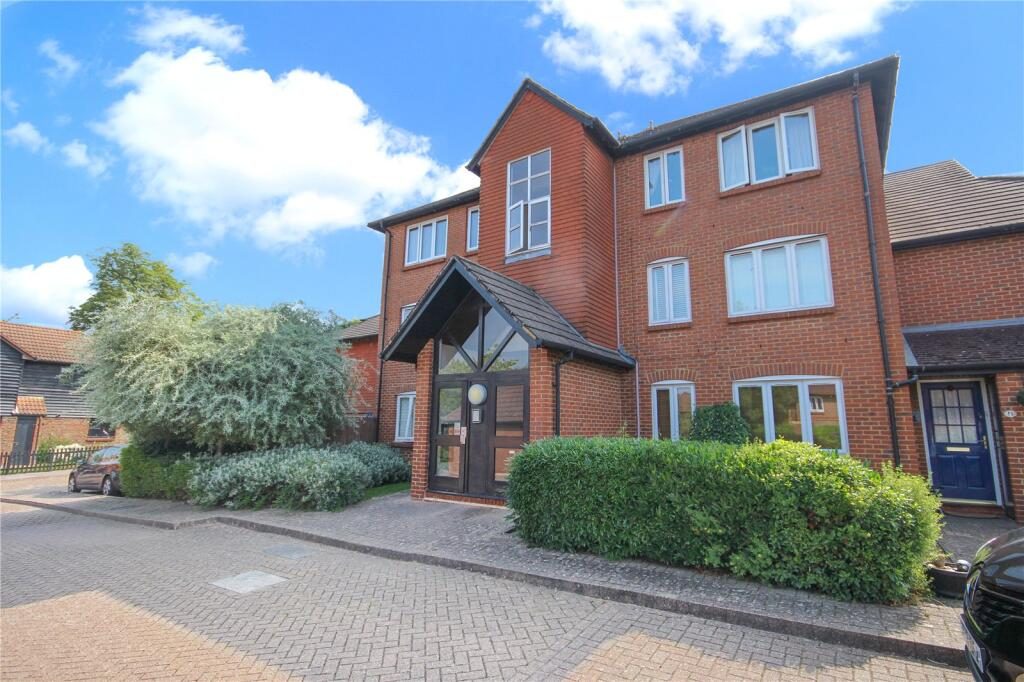 Property main image
