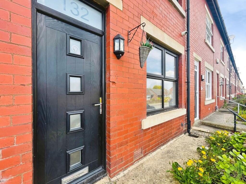 Terraced House