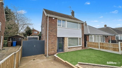 Property on Fairholme Drive, NG19 6DS
