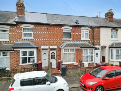 Property on Wykeham Road, RG6 1PW