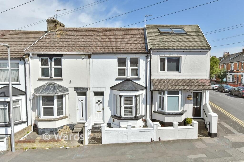 Terraced House