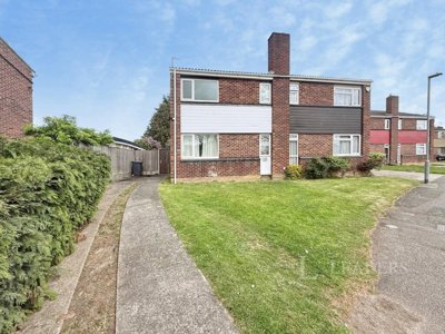 Property on The Links, MK42 7LD