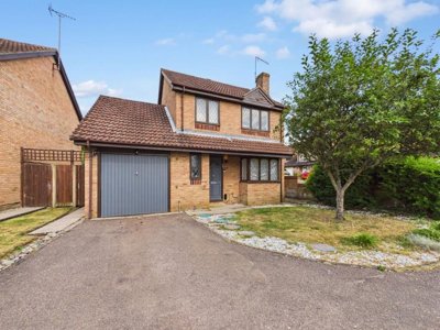 Property on The Campions, WD6 5QD