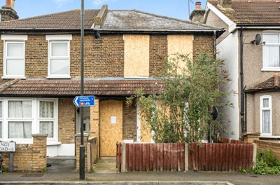 Property on Kings Road, CR4 1SN