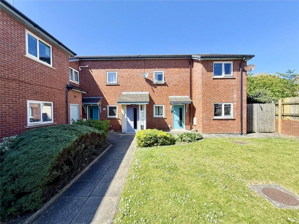 Property main image