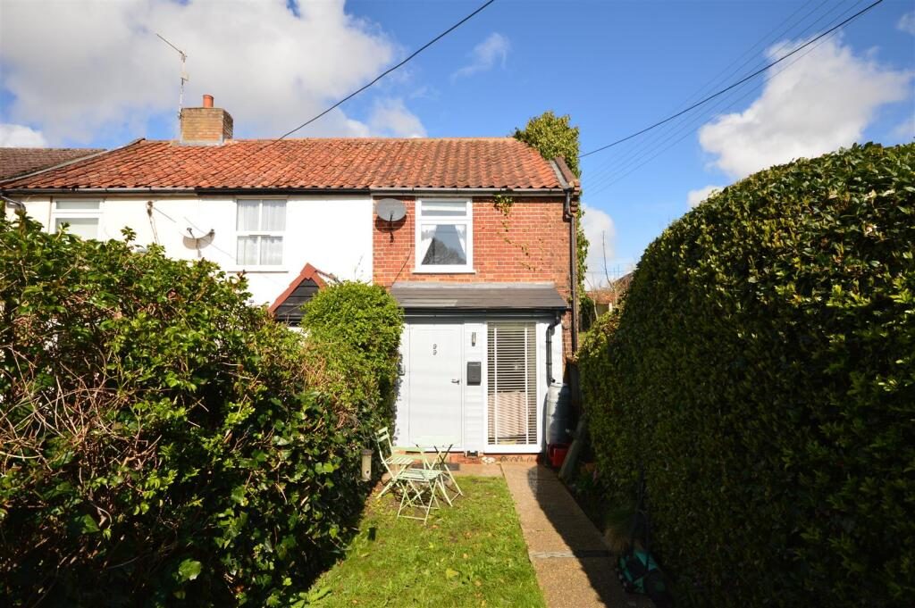 Terraced House