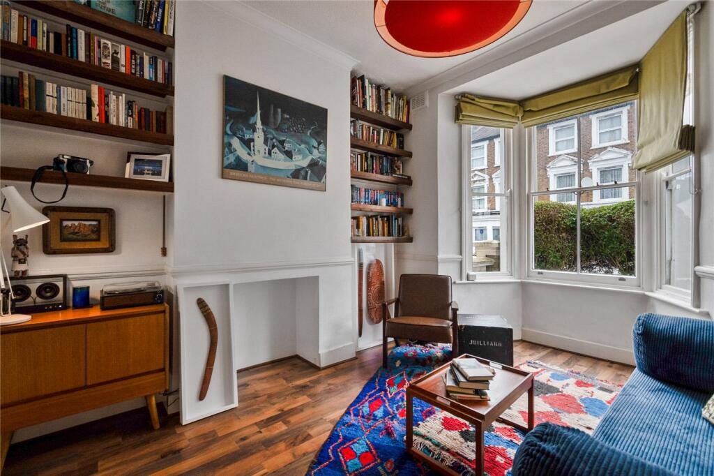 Property main image
