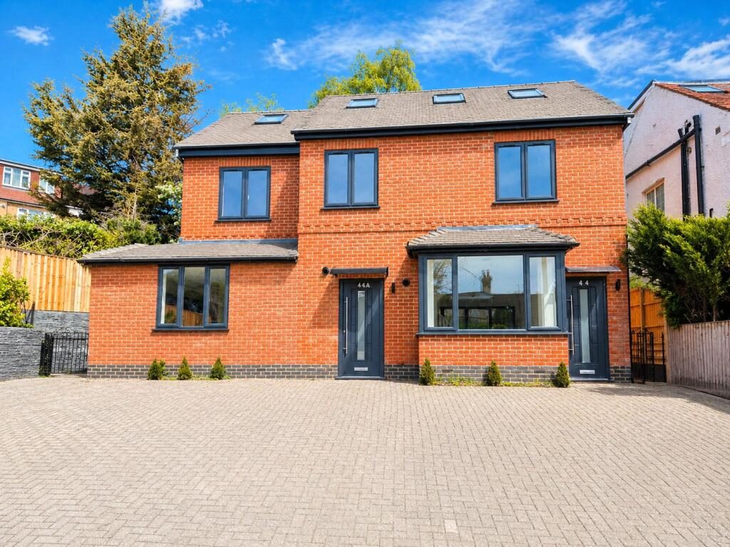 Property main image