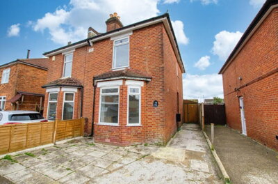 Property on Pinegrove Road, SO19 2PR