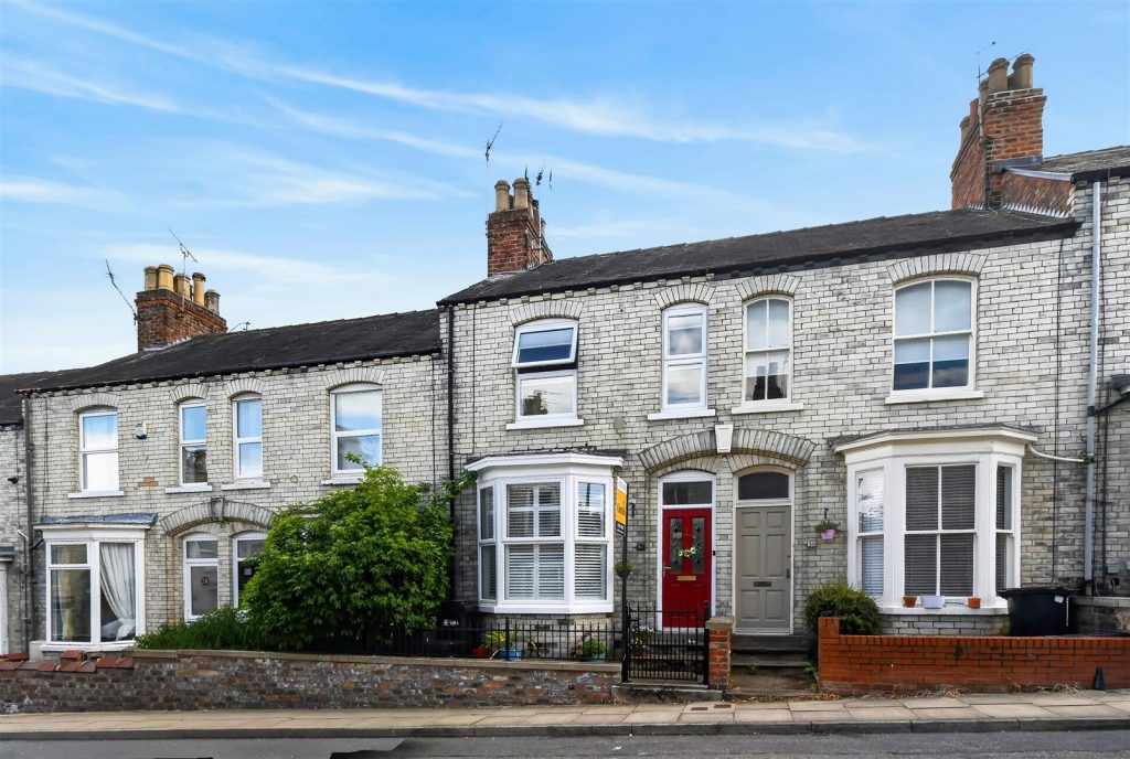 Terraced House