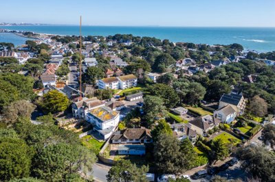 Property on Panorama Road, BH13 7RB