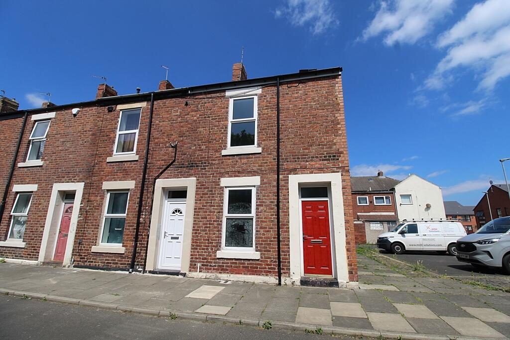 Property main image
