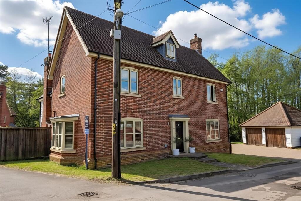 Detached House