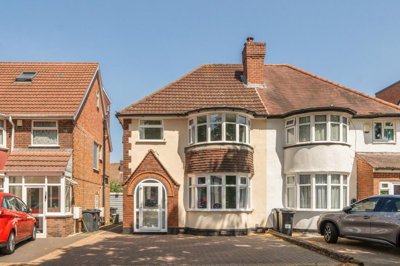 Property on Lakey Lane, B28 9DS