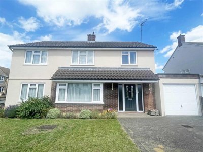 Property on Tavistock Road, CM1 6JL