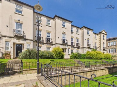 Property on The Piazza, LA1 3FJ