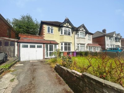 Property on Cannock Road, WV10 0RH