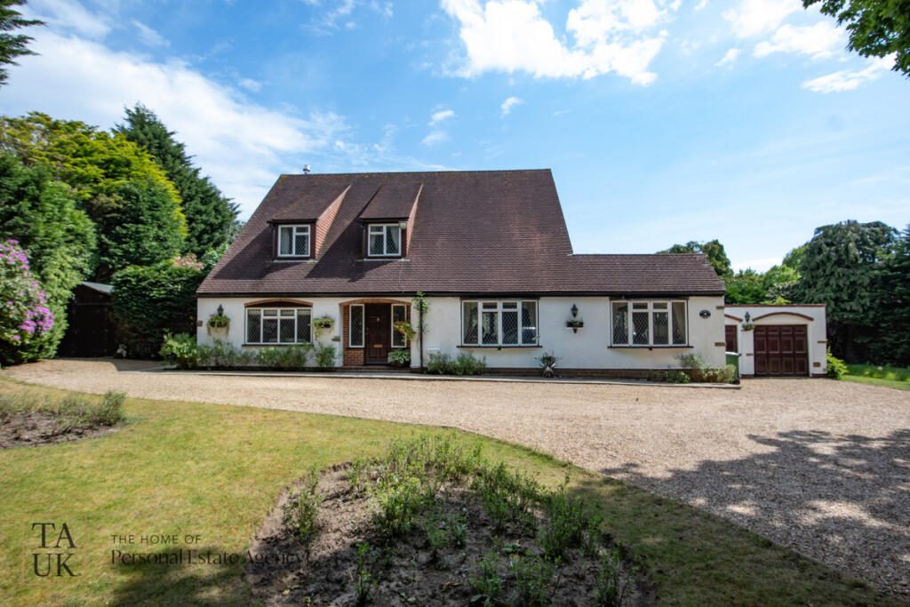 Property main image
