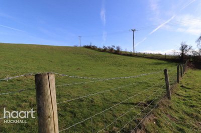 Property on Goosedale Lane, NG6 8UJ