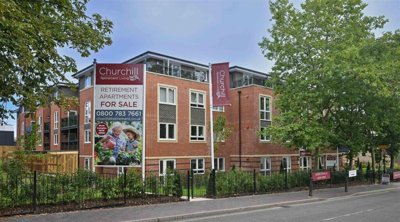 Property on London Road, RG21 4FQ
