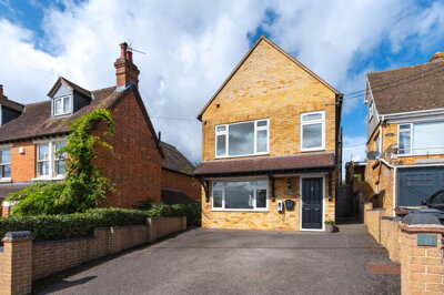 Property on Gidley Way, OX33 1RQ