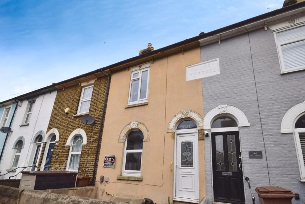 Terraced House