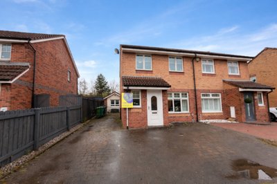 Property on Higherness Way, ML5 5FL